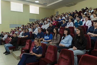 Подведены итоги года в одной из ведущих больниц Оренбуржья